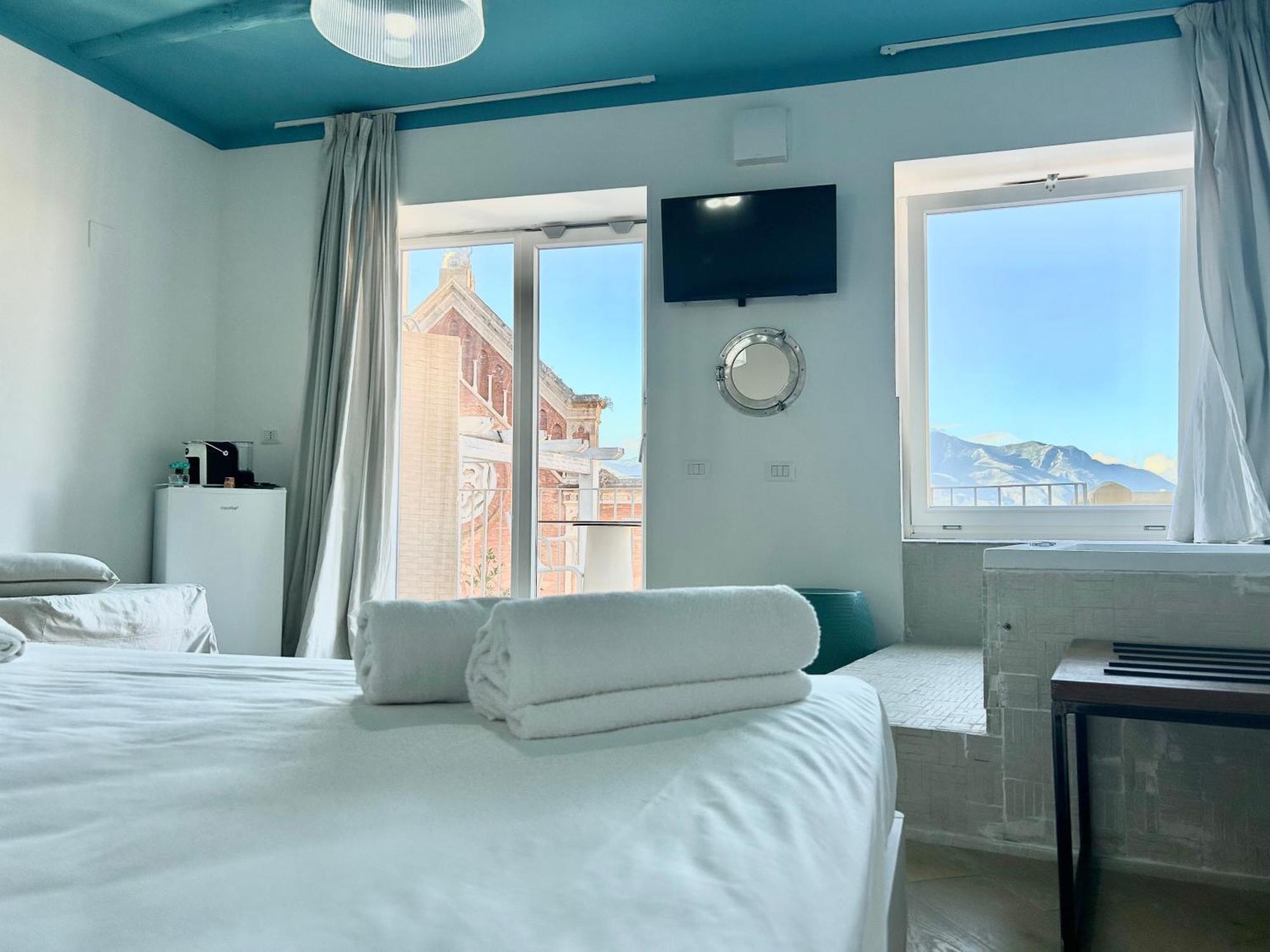 B&B La Gaetana Bagian luar foto