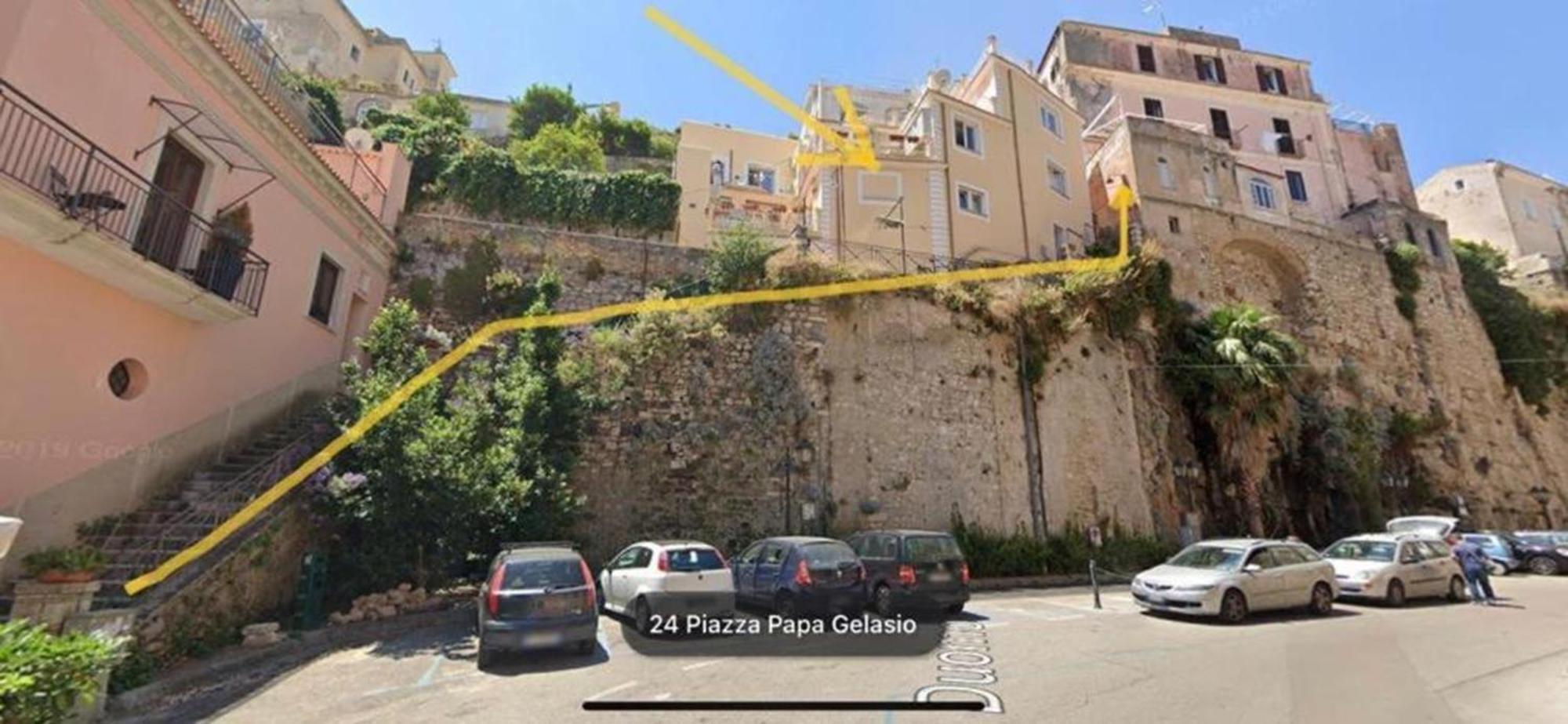 B&B La Gaetana Bagian luar foto
