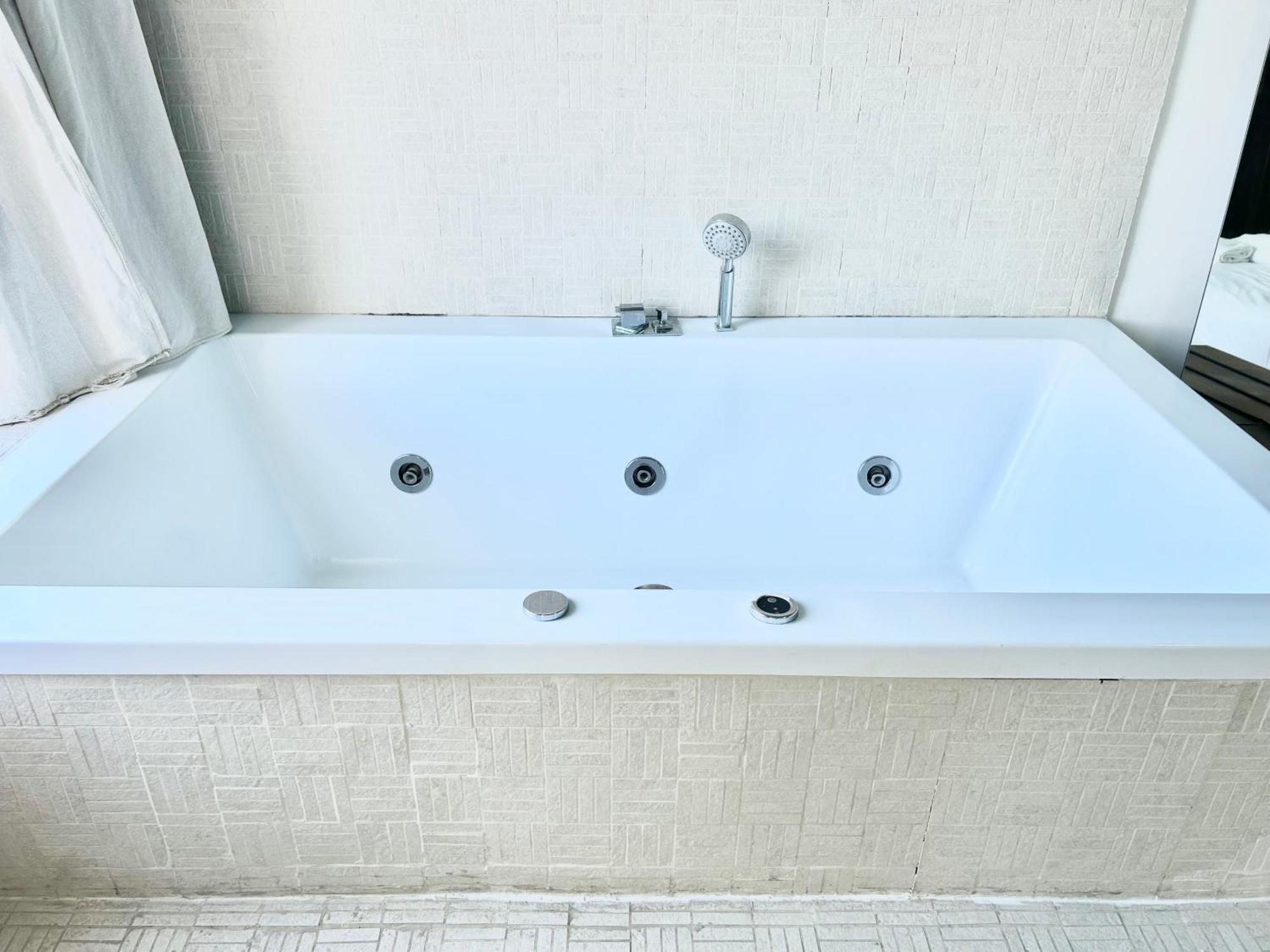 B&B La Gaetana Bagian luar foto