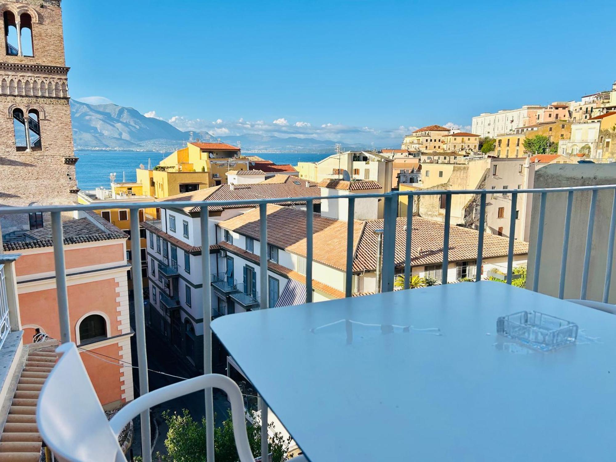 B&B La Gaetana Bagian luar foto